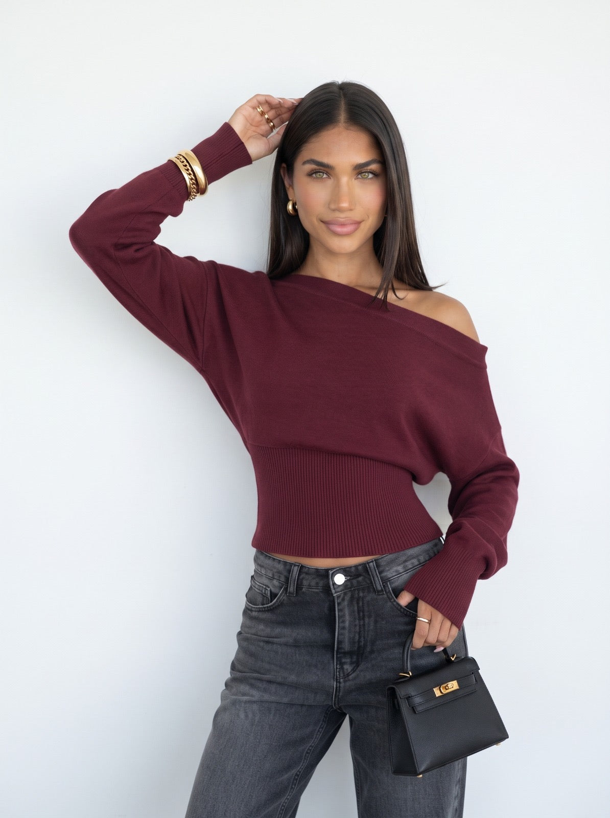MARTA | Jersey oversize de hombros descubiertos