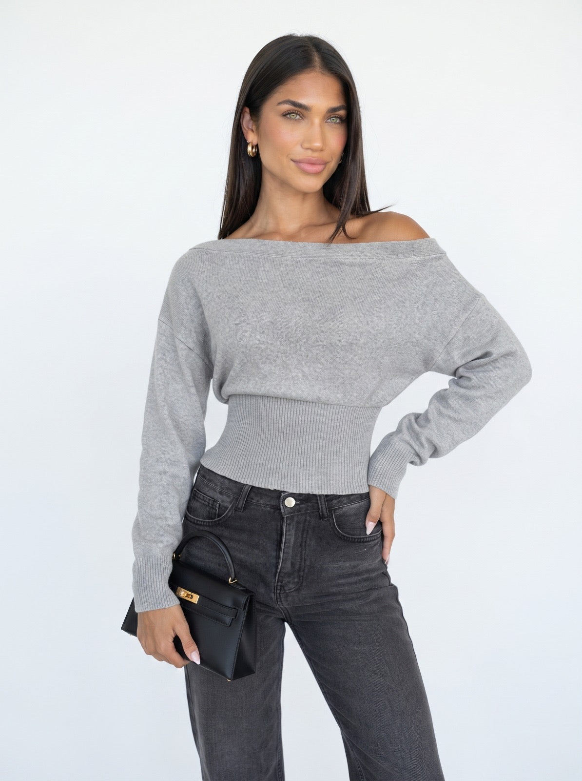 MARTA | Jersey oversize de hombros descubiertos