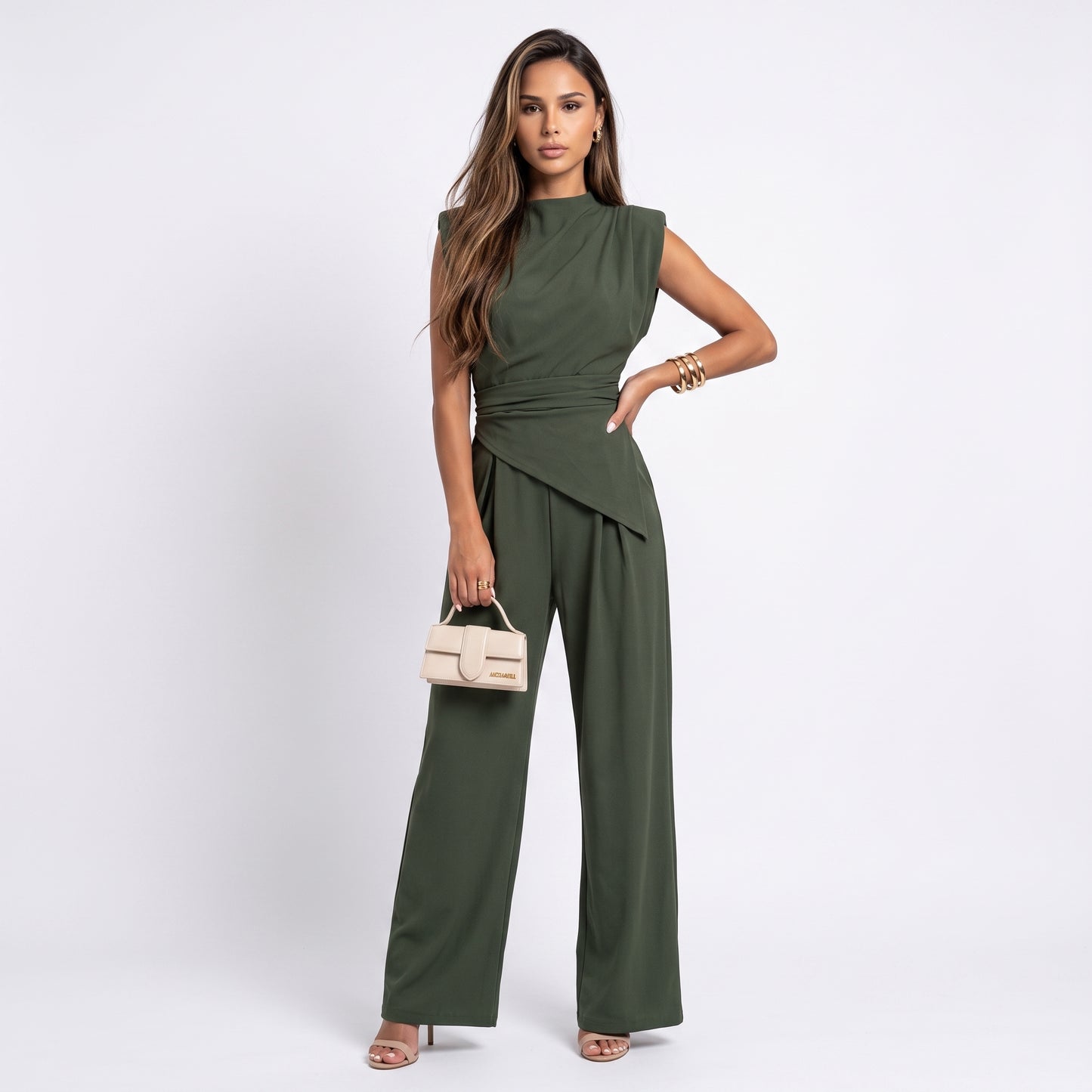 JULIA | Conjunto elegante de corte asimétrico